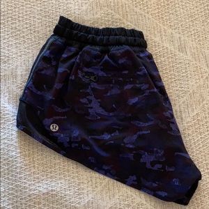 Gotta Hot Short- Lululemon